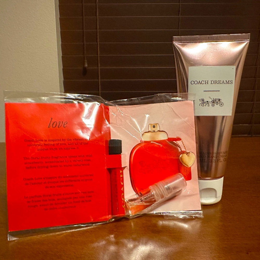 Coach Love Eau de Parfum in Red Packaging